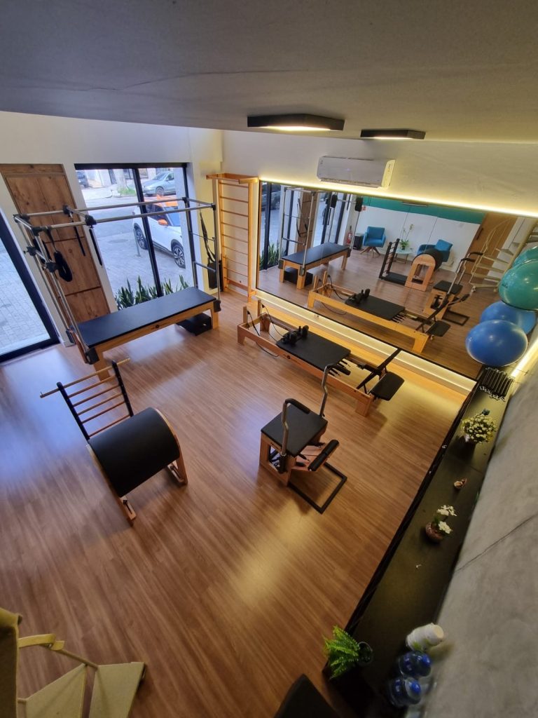 43bacf63-f8f2-4990-8af5-f87dbc491e38-Larissa-Lia