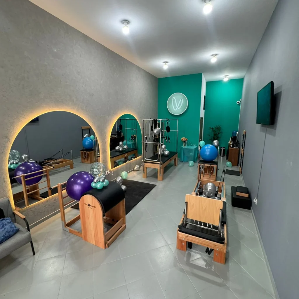 660b2173-673e-4b37-b407-1581c1b38fd9 - Julia Muniz