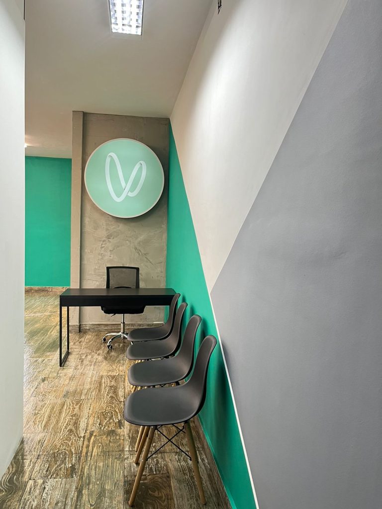 WhatsApp-Image-2024-03-25-at-3.04.10-PM-Dra.-Jennifer-Costa