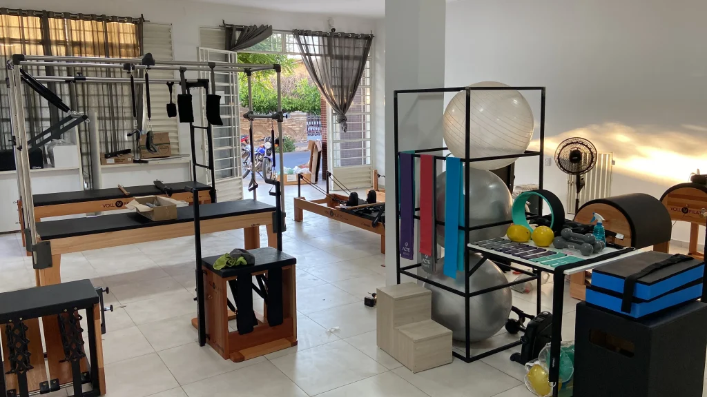 9B36DA53-B4AF-4C2B-8797-A9DB788F4174 - Yago Tavares