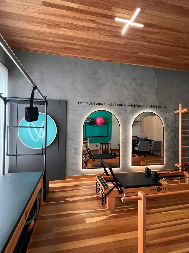 studios_de_pilates_perto_de_mim_luiz_alves_sala_de_aula